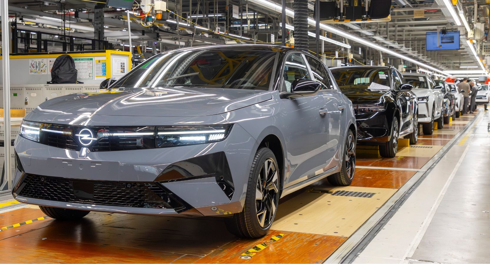 Opel confirmă producția noii generații Astra în Rüsselsheim și investește peste un miliard de euro în Germania